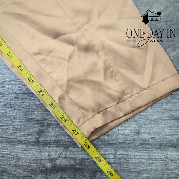 Bailey Silk Like Cargo Pants Size 12 - Picture 5 of 6